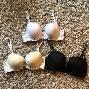 Bundle of 3 Victoria’s Secret 34C bras